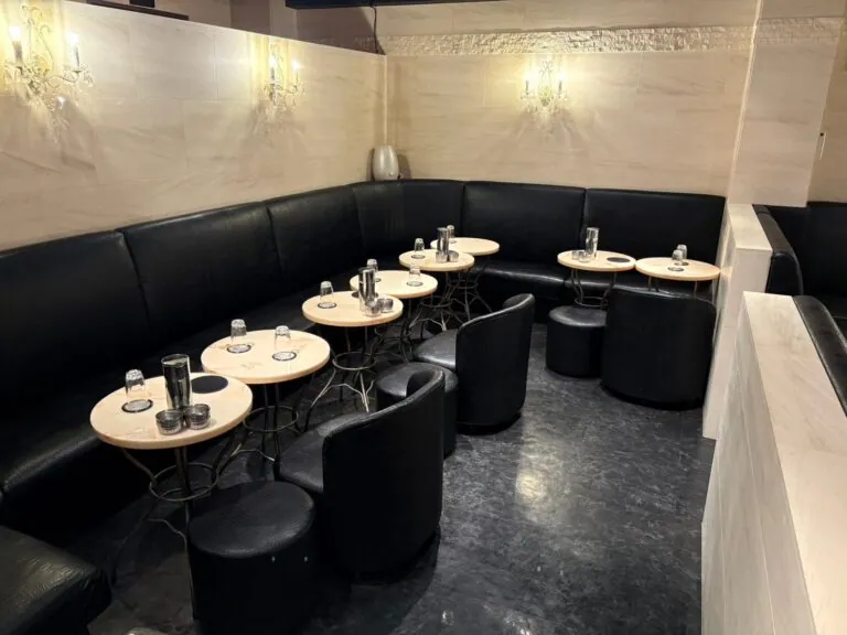リップルの店内