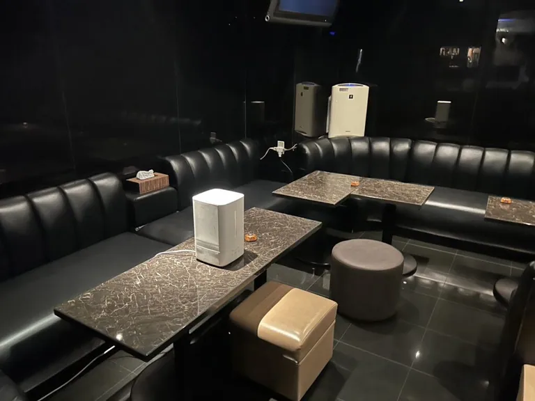 モンサンミッシェルの店内