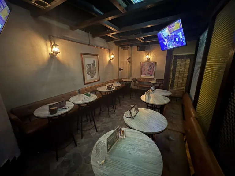 五井 ヴォーグ (girl’sbar VOGUE)の店内