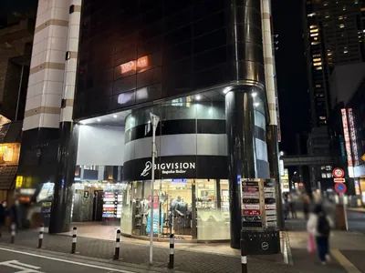 テレサ　（Girl’s Bar TELESA）への道順 11／11：ロータリーを越えてすぐ左手に千葉テレサの入る「シャインビル2 Ⅲ 」があります。