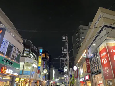 カーラへの道順 2／4：左手に吉野家が出てくるのでさらに直進します。