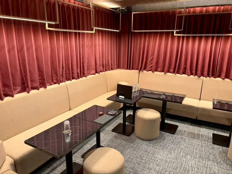 サロンの店内