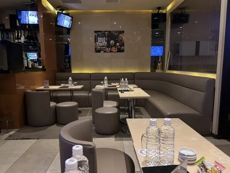 アミーの店内