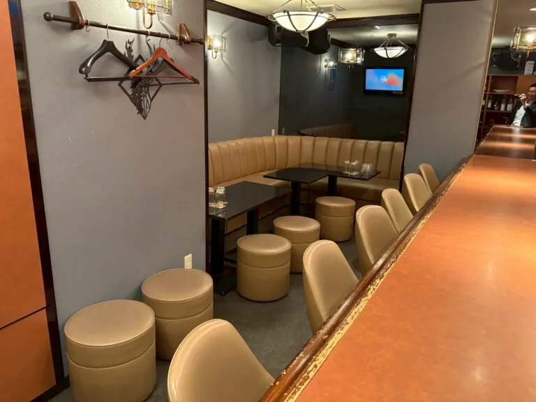 リュアーグの店内