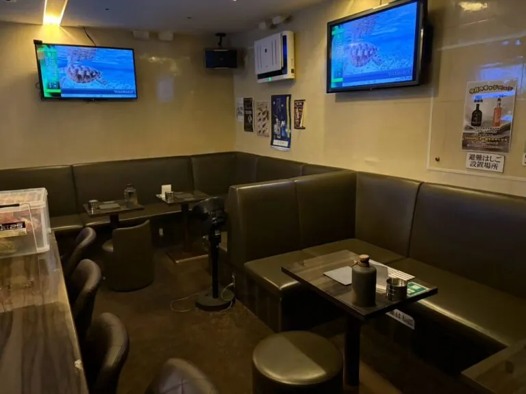 カラットの店内