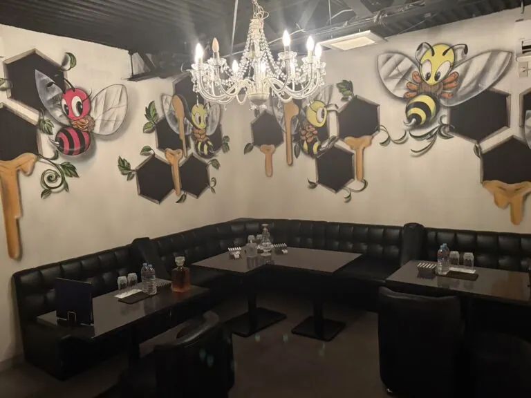 ハニービー （Honey&Be）の店内