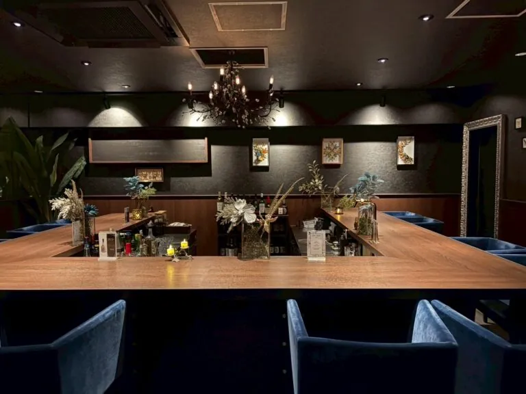 グッドアートの店内