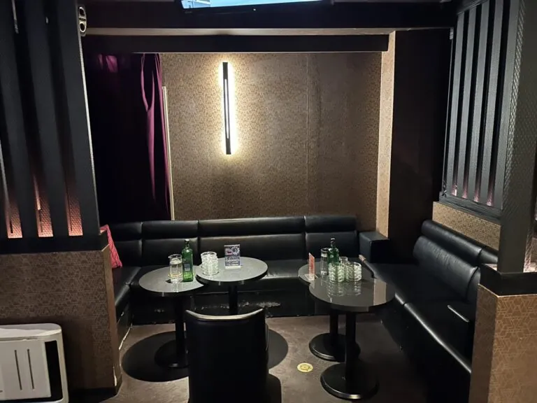 プライマルの店内