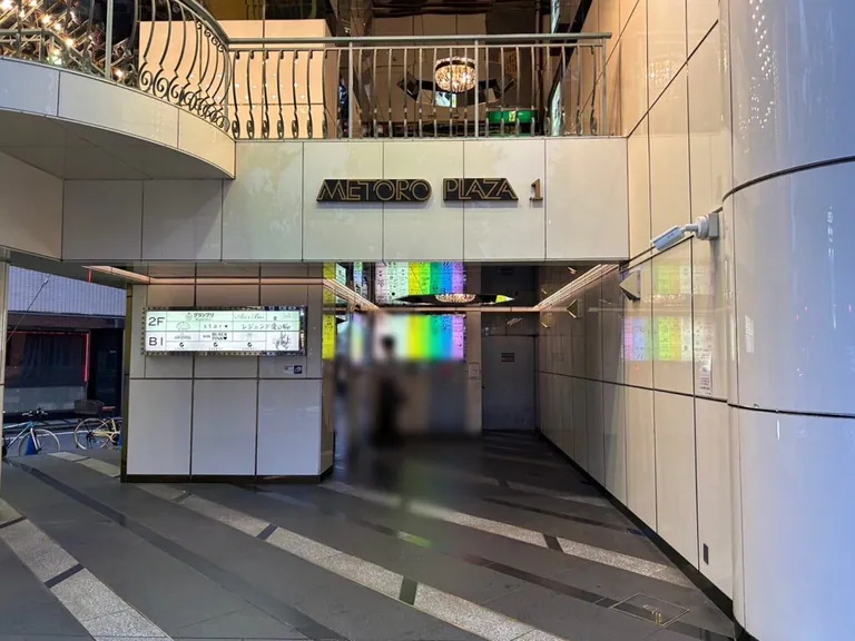 ニューアゲインの店内