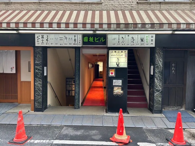 マワルの店内