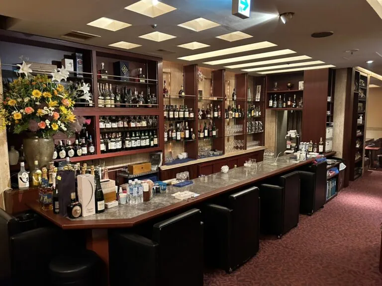 エルプリンセスの店内