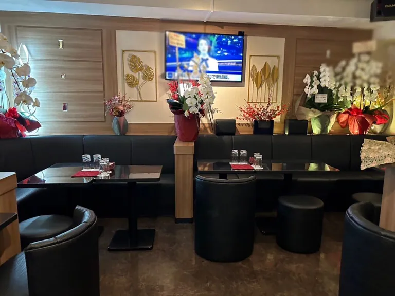 ダコールメイ （D’ACCORD May）の店内