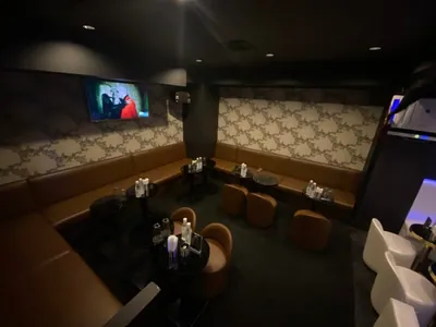 優雅 （ユウガ）の店内