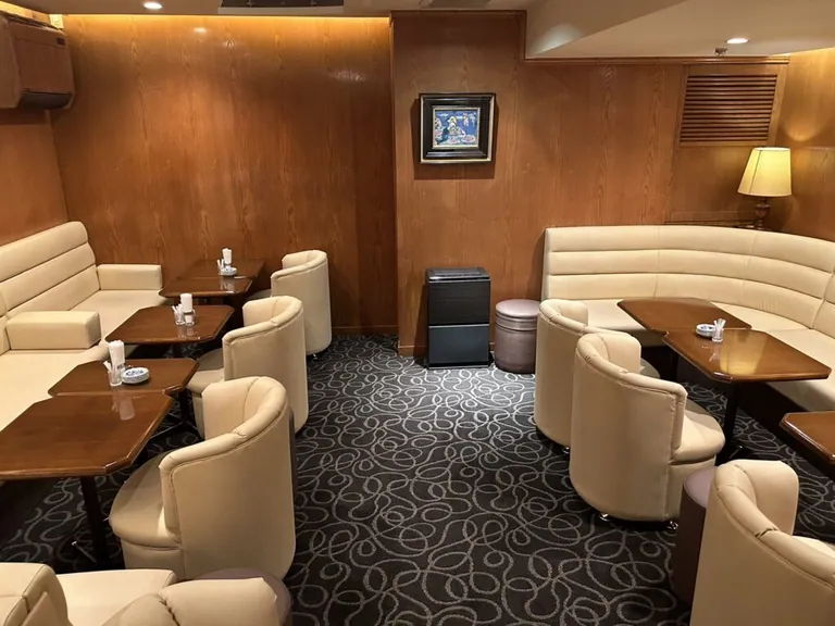 アユカワ （あゆかわ）の店内