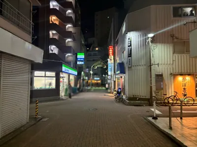 練馬　ララへの道順 8／11：一つ目の十字路を右折します。