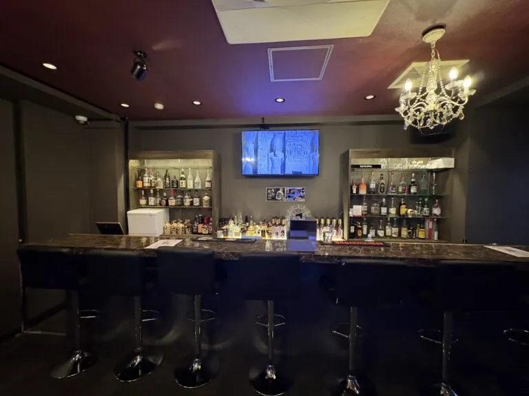 日暮里　マーキュリー （Girl’s Bar Mercury）の店内