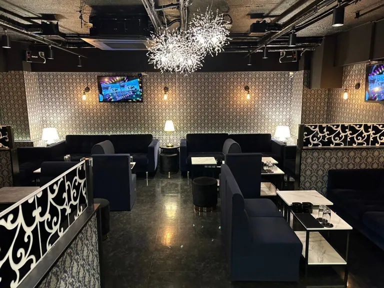 メゾンの店内