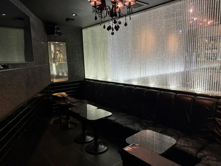 美熟女 （ビジュクジョ）の店内
