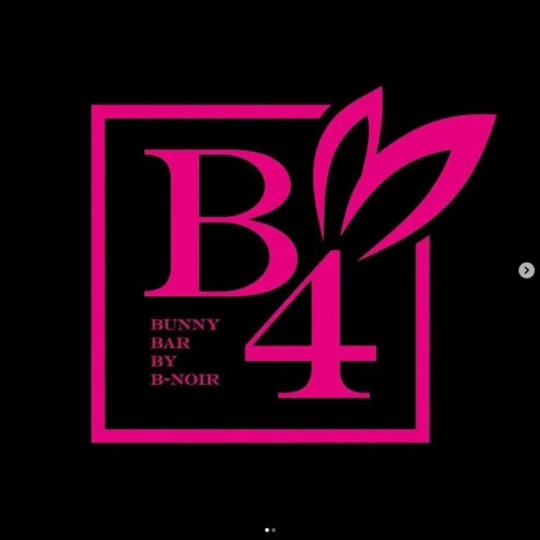 B4 （ビーフォー）の店内