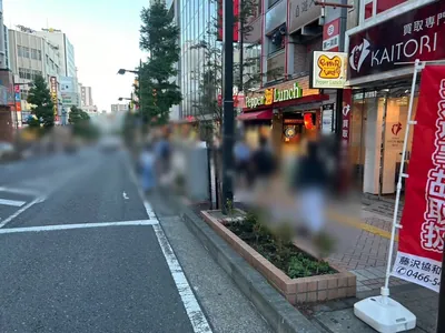 グリックスへの道順 5／6：左折後直進します。