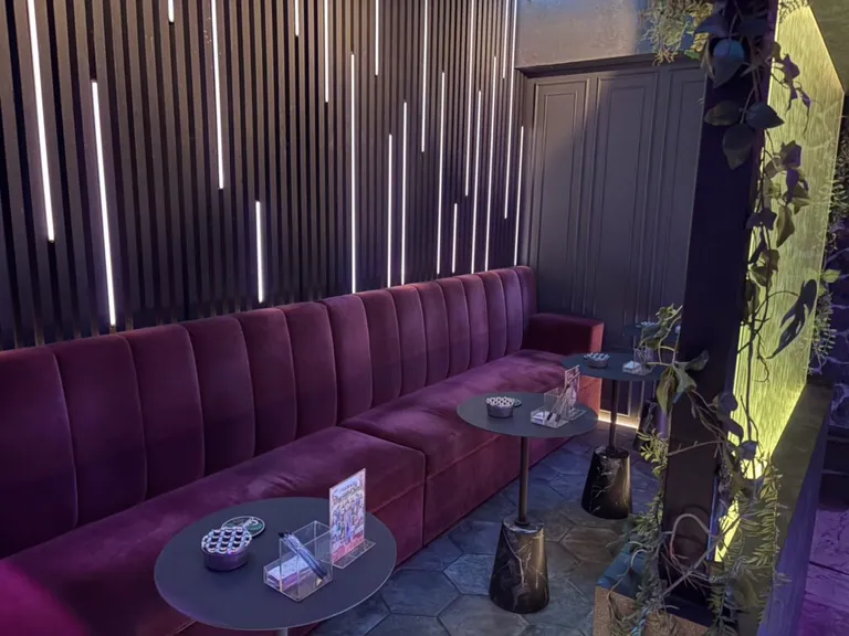 ガーデン （GIRL’S BAR Garden）の店内