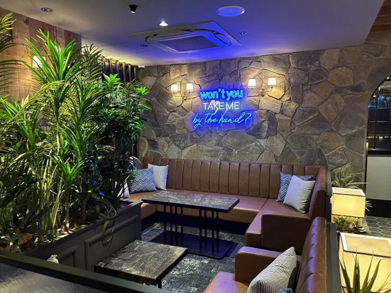 サンセットラウンジェット (Sunset Lounget 新橋)の店内