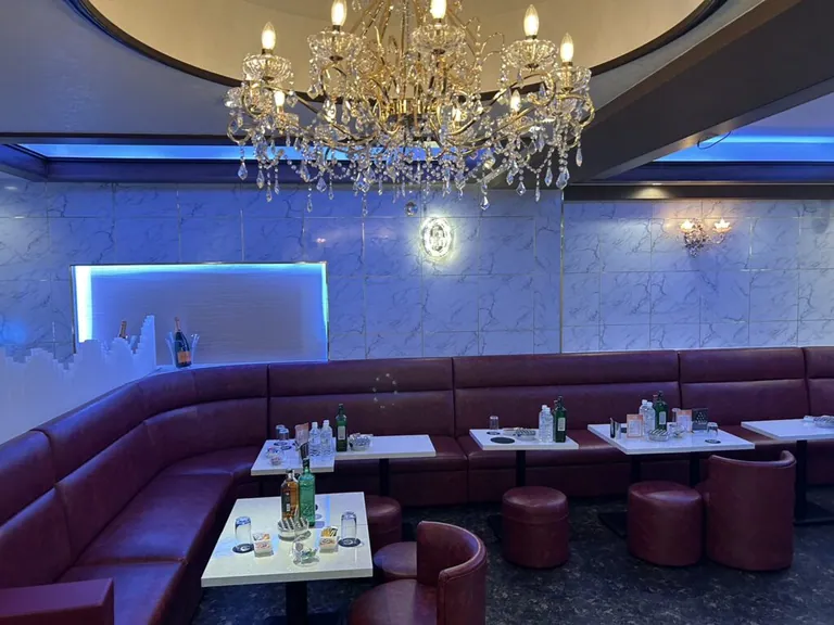 レンの店内