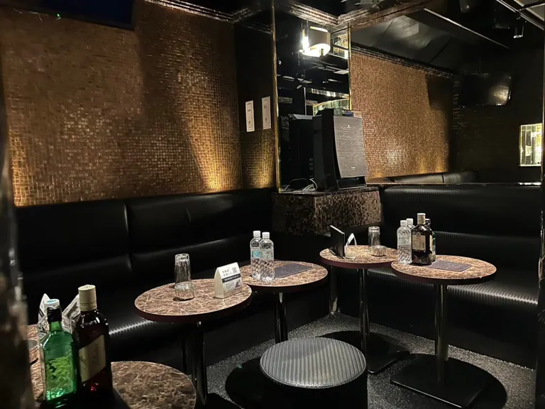 吉祥寺 ビーの店内