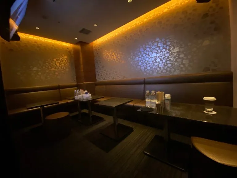 ワンの店内