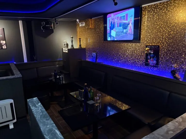 レブルの店内