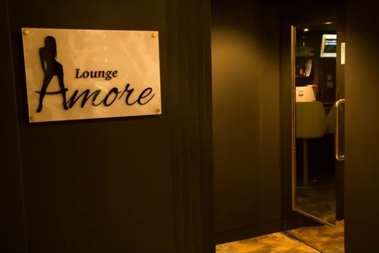 アモーレの店内