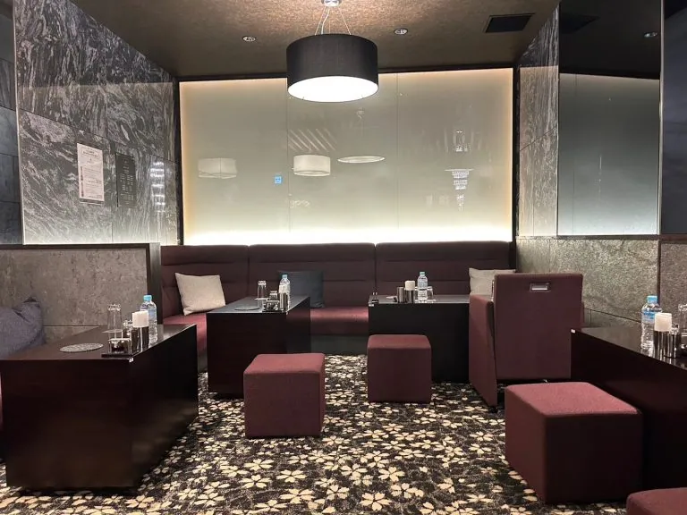 新世界 （シンセカイ）の店内