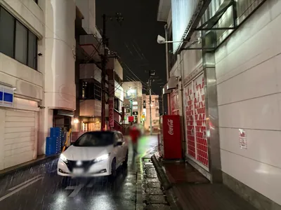 五井　月陽 （ツキヨ）への道順 3／4：直進します。
