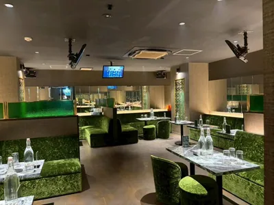 ビビの店内