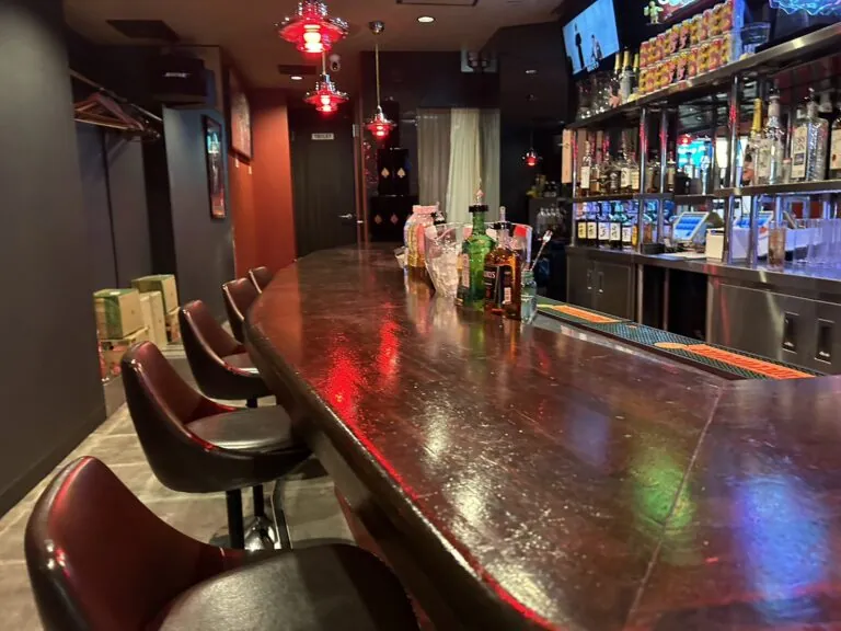 エビス本店 （CAFE BAR. EBISU本店）の店内