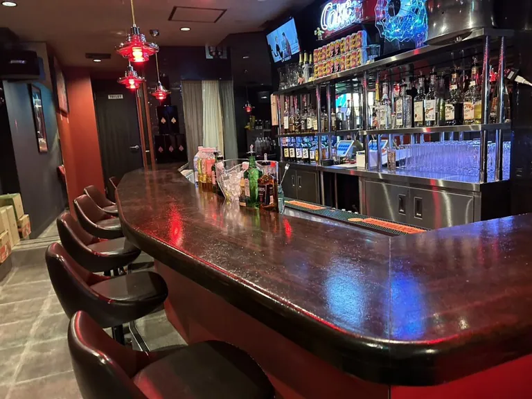 エビス本店 （CAFE BAR. EBISU本店）の店内