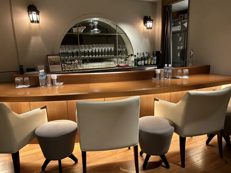 ルアーナの店内