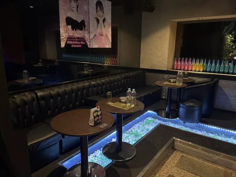 マウンテン (山)の店内