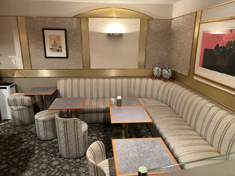 ミラージュの店内