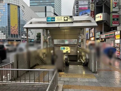 ゼロへの道順 1／7：各線「上野広小路駅」「上野御徒町駅」A3出口を出ます。