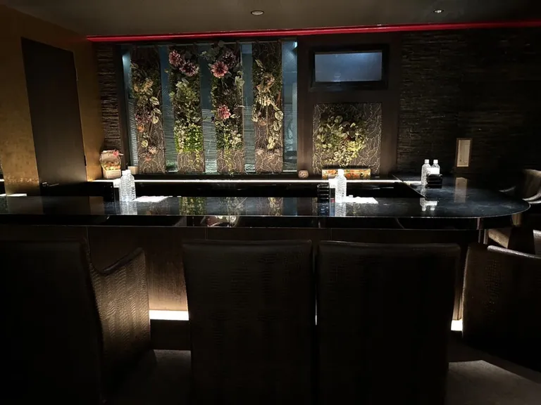 横浜クラブ (横濱倶楽部)の店内