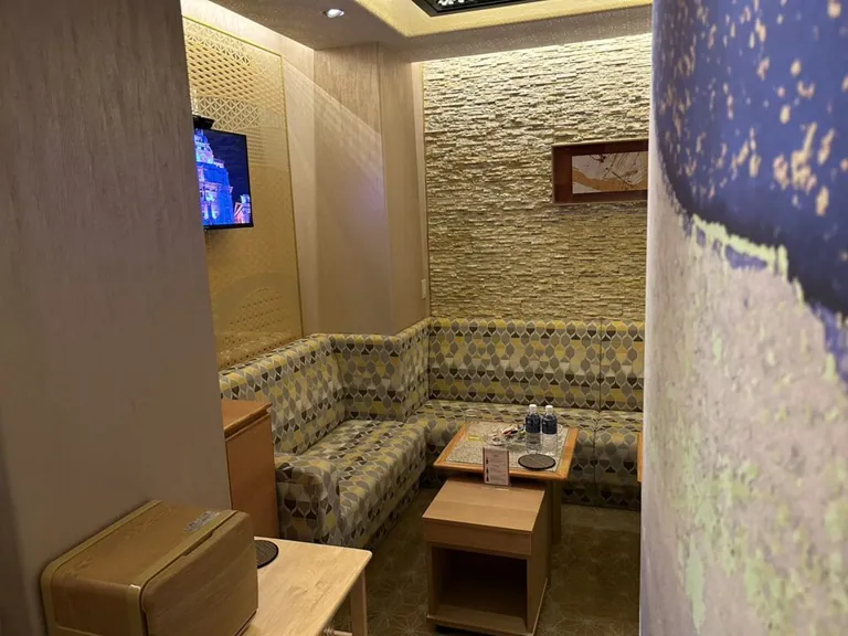 天空・別邸楽陽 (テンクウ・ベッテイラクヨウ）の店内
