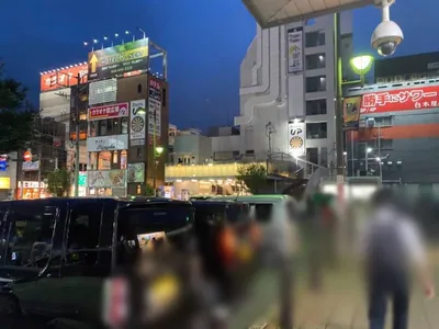 ドラゴンクラブへの道順 1／6：大宮駅東口出ます。
