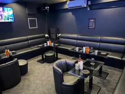 ロックの店内