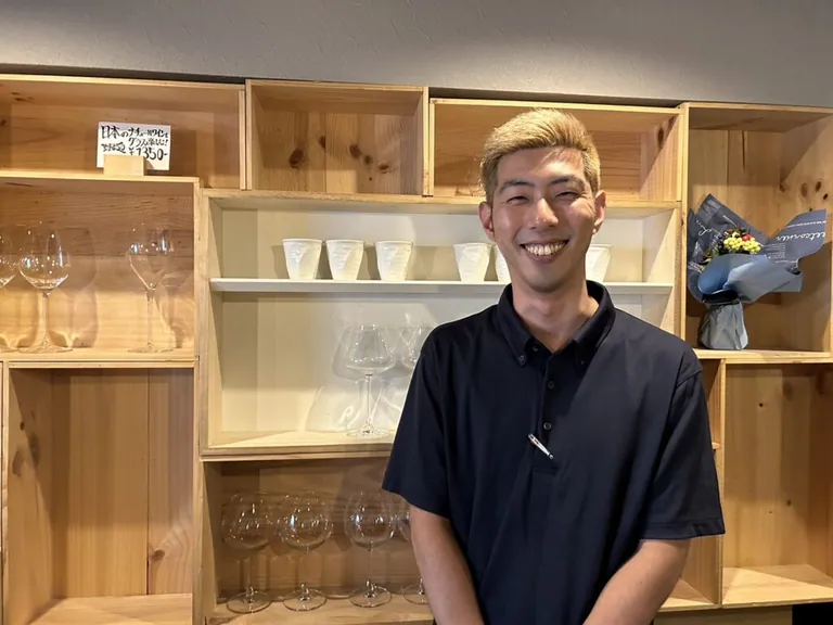 烏森 ワイナリーの店内