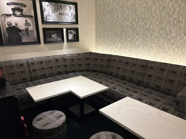 サーカスラウンジの店内