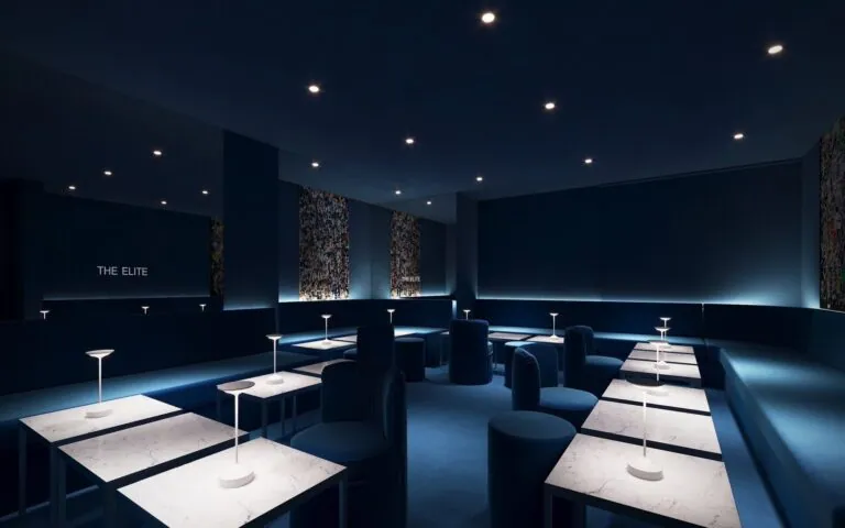 ジエリートの店内