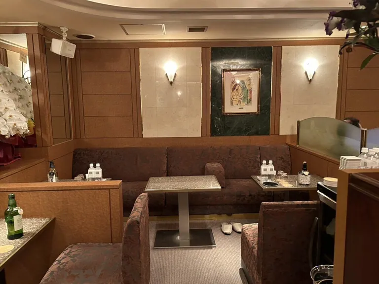 舞花 （マイカ）の店内