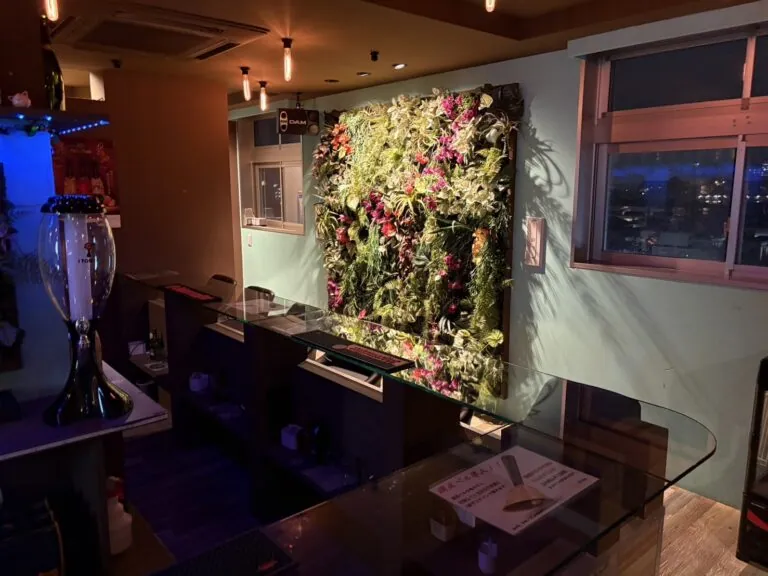 シャインの店内