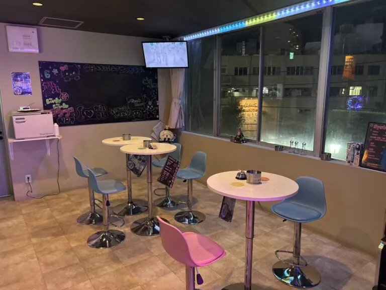 ガールズコレクションの店内